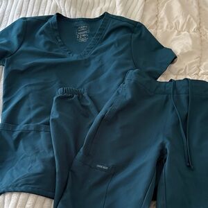 Cherokee Caribbean Blue Scrub Set